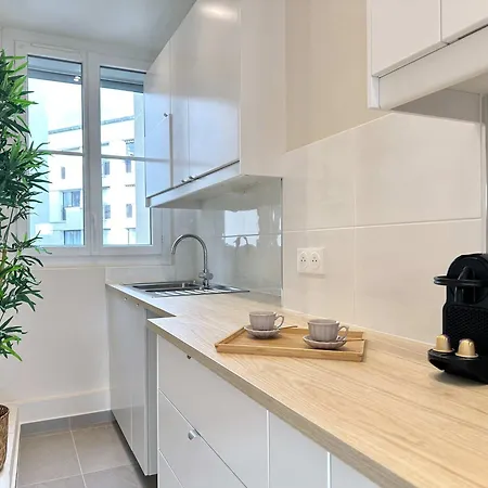 Gare De Lyon - Premium For 5 With Easy Access